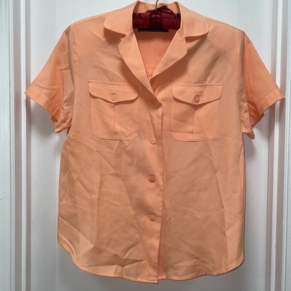 Karen Scott Shirt Blouse Short Sleeve Button Up Notched Collar Top Shoulder Pads - Picture 2 of 10